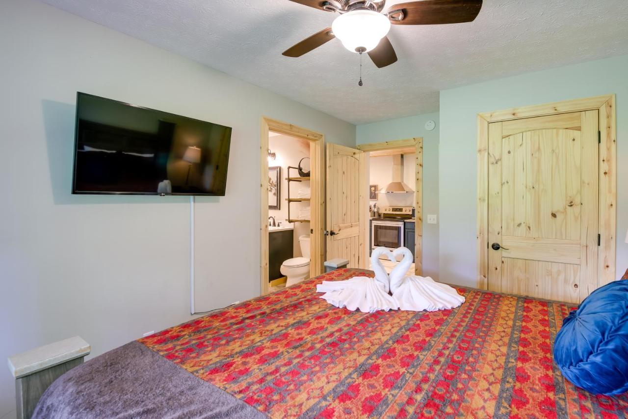 Sevierville Cabin With Private Hot Tub And Fire Pit Luaran gambar