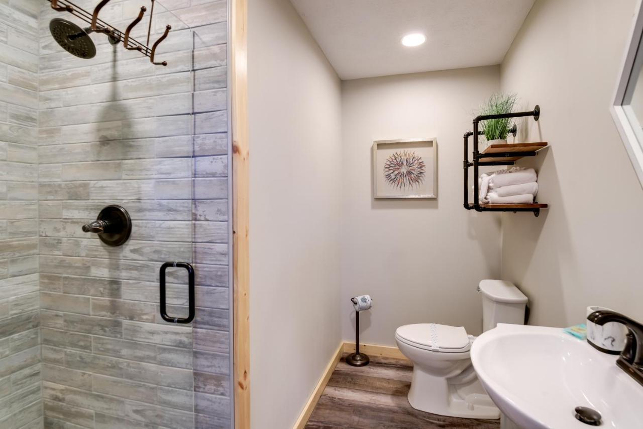 Sevierville Cabin With Private Hot Tub And Fire Pit Luaran gambar