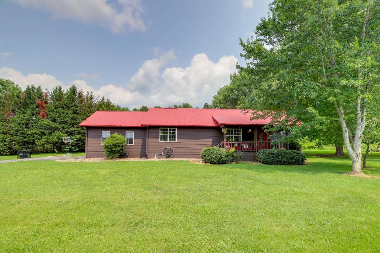 Sevierville Cabin With Private Hot Tub And Fire Pit Luaran gambar